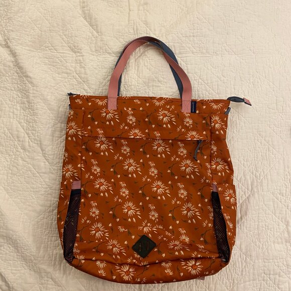 United by Blue 25L Convertible Carryall Backpack & 3L Utility Fanny Pack Bundle - Picture 2 of 12